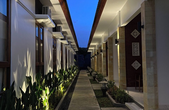 The Cabin Hotel Lovina Bali