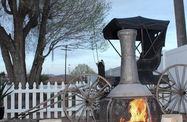 The Carriage House - Great apartment and centrally located in Panguitch Town