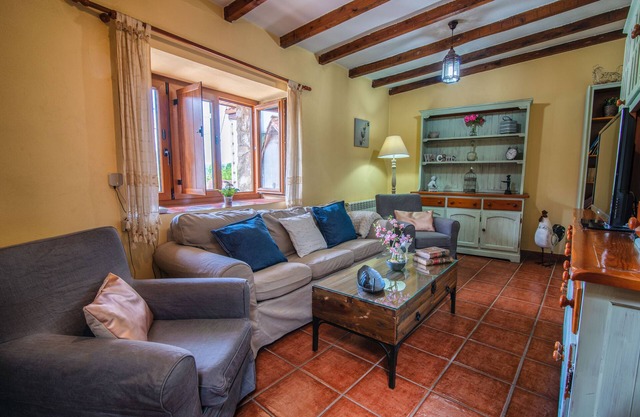 The Carrozal - Fantastic house with fireplace, barbecue and private porch