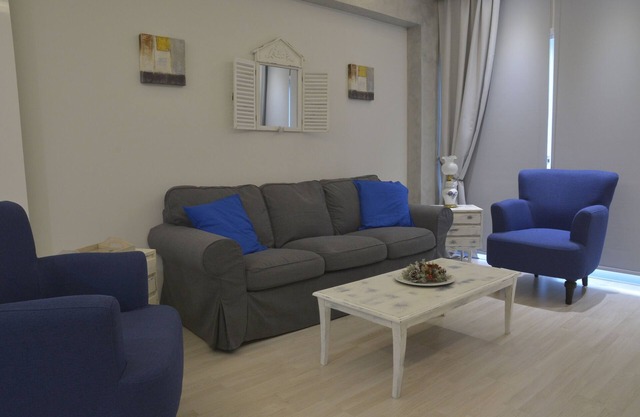 THE CENTRAL SUITES < ARMONIA > IN THE HEART OF NICOSIA