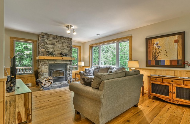 The Chalet du Lac Vert - Laurentians - Saint-Adolphe-d'Howard -⭐