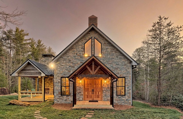 The Chapel is a Brand New Secluded Get-A-Way with Top of the Line Amenities