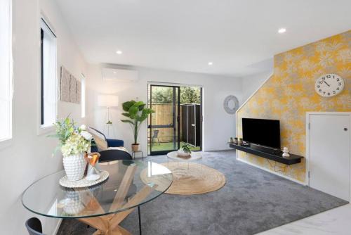 The Charming Getaway 1BR Home