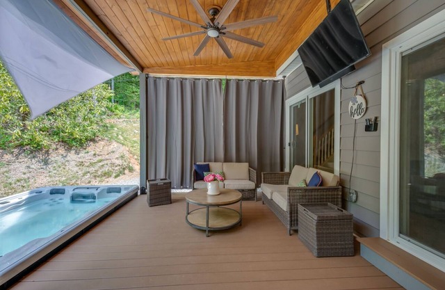 The Charming Place A peaceful place near Hendersonville, with game room, hot tub and pet friendly!