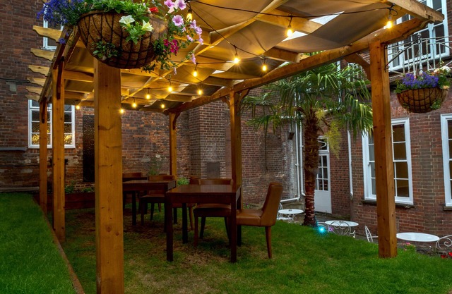 The Chequers Hotel