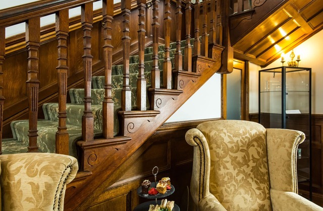 The Cliffden Hotel