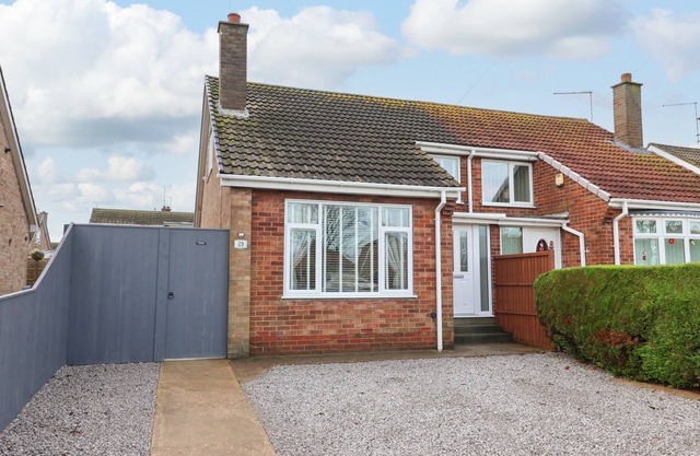 THE COASTAL HIDEAWAY, country holiday cottage in Hornsea