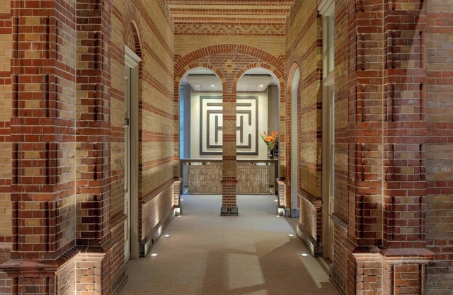 The College Hotel Amsterdam, Autograph Collection