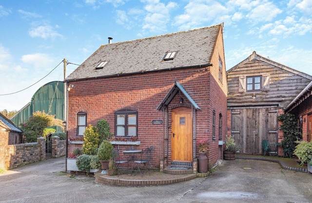 The Corn House - UK45530