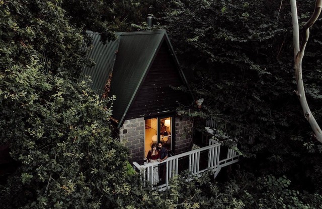 The Cottage at Mirador Springs Retreat Gippsland -just 90 mins from Melbourne.