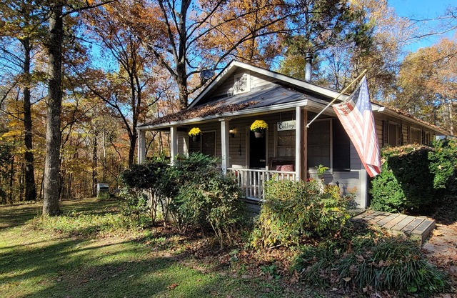 The Cottage at Becks Lake