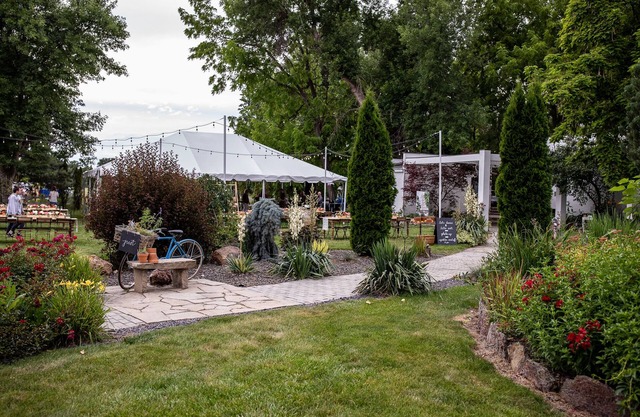 The Cottage at Riverbend HGTV reno w/Boise Boys!