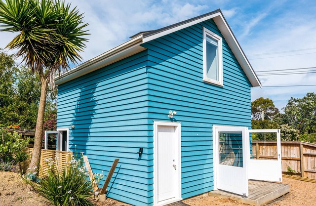The Cottage at Vista at Hauraki | Be My Guest