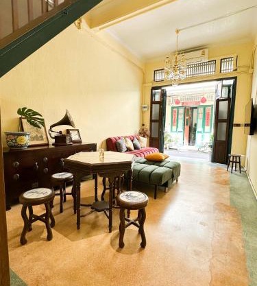 The Courtesan at Yaowarat, townhome 80 Sqm