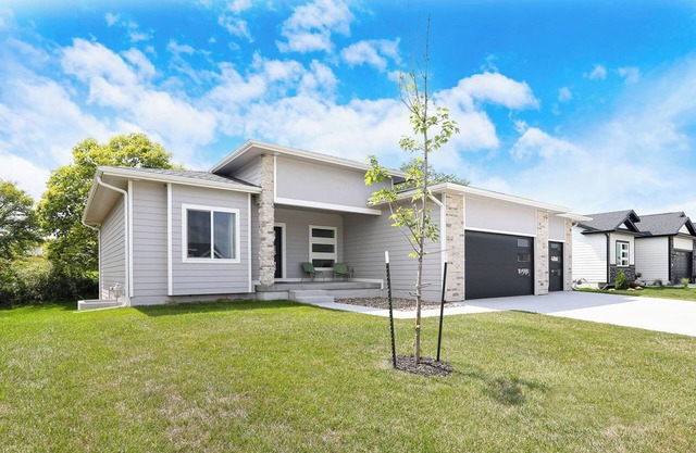 The Cove Vacation Home - Contemporary Ranch Near Saylorville Lake in Polk City!n