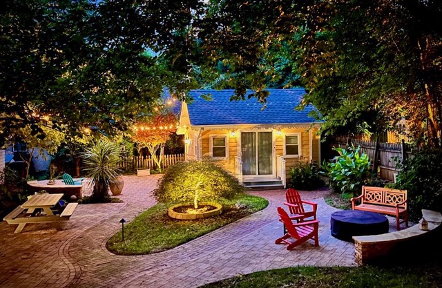 The Cozy Yellow Cottage in Dilworth