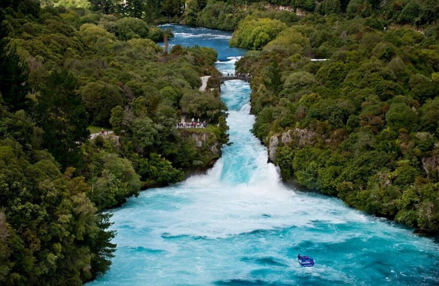 The Croft Cottage near Huka Falls with Aircon