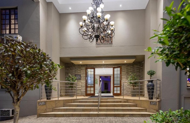 The Cycad Lodge & Chalets