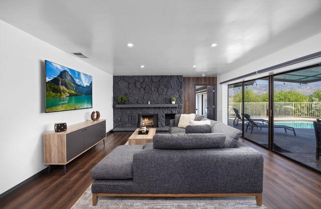 The Designer Home｜City Skyline Views｜More in LA