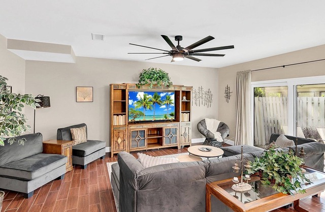 The Diamond - Sleeps 7 with Office!