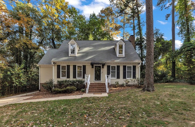 The Dogwood Cottage