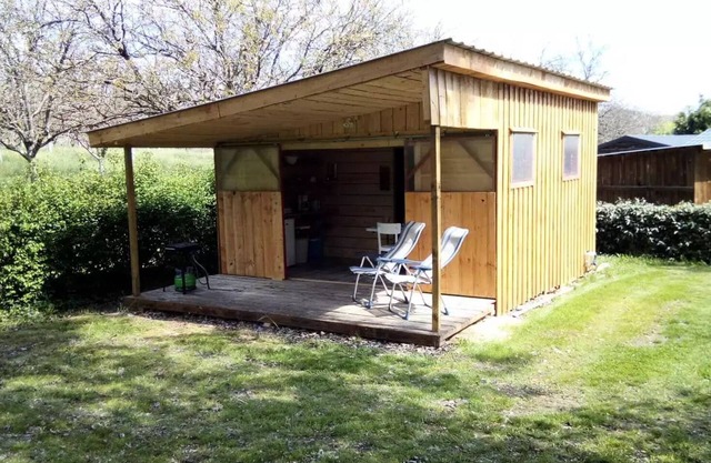 THE DOMAINE DE PECANY (La Noix de Pecan'y) * - Cabin Lodge 35 m² on wooden floor (35 m² with terrace) 4 people