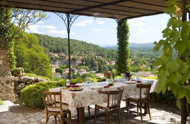 The dream of Provence in 1700th with beautiful view