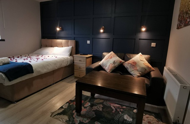 The Dutch Tulip Hotel