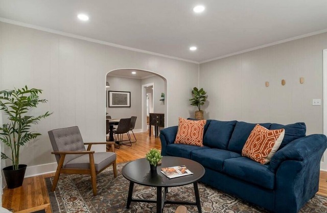 The Enchanting Home @TU & Cherry Street