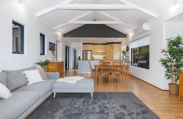 The Enclave A Family Alfresco Retreat
