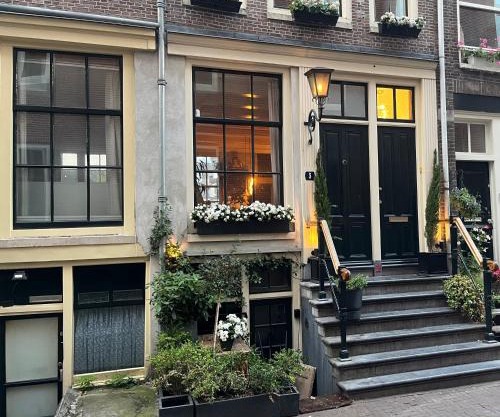 The Enlightened House Luxury Suites