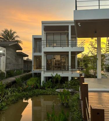 The Episode Boutique Hotel