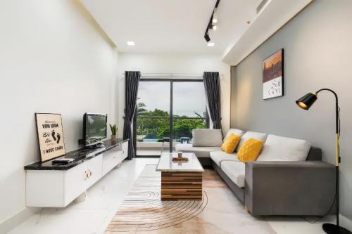 The Everich Infinity - China Town Apartment