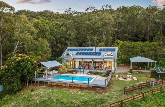 The Farm on Razorback Ridge - Exquisite Getaway in Idyllic Location