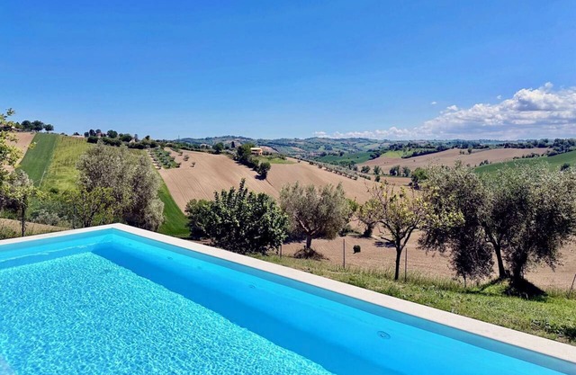the Gelso in historic villa with pool in Senigallia