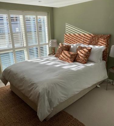 The Green Room - ROOM & EN-SUITE ONLY