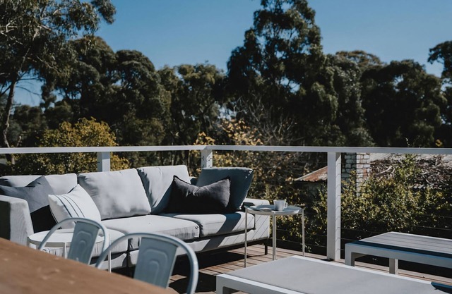 The Grey Goose ~ Hepburn Springs/Daylesford ~ Victorian Charm!