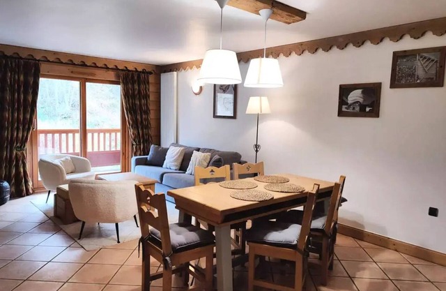 The Gypsum Chalets - THE COTTLE OF THE GYPSE A06