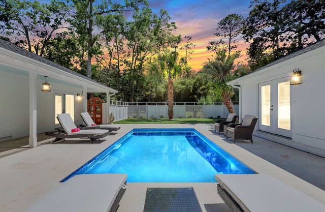 The Harvey House! Spacious Home on Sea Palms Golf Course with Heated Pool!