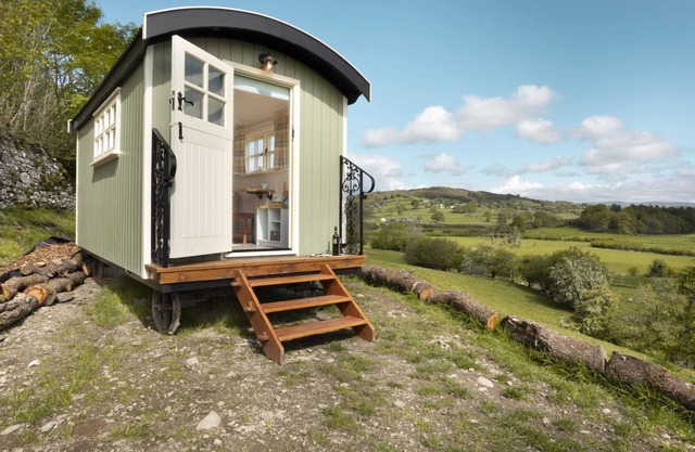 The Heron Shepherds Hut at Lyth Valley