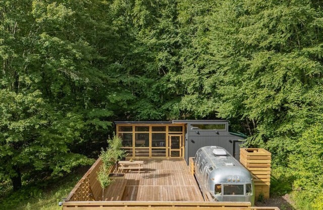 The Hideout in Hamden