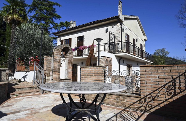 The Hill of Torre Orsina CIN IT055032C232019674