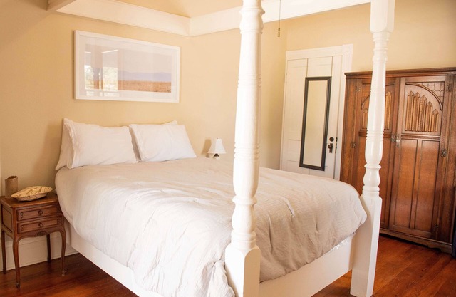 The Hill Room at Haden Edwards House