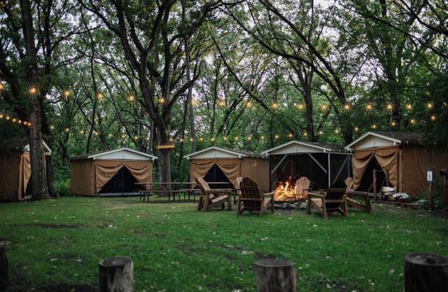 The Hilton - Group Platform Tent Glampsite
