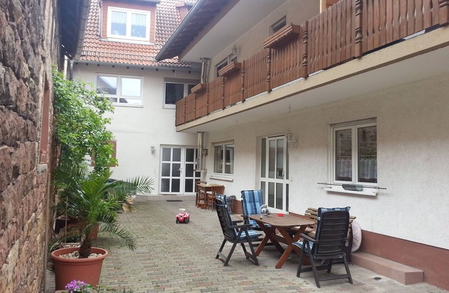 The holiday home with a quiet, cozy courtyard directly on the herb and beet cycle path