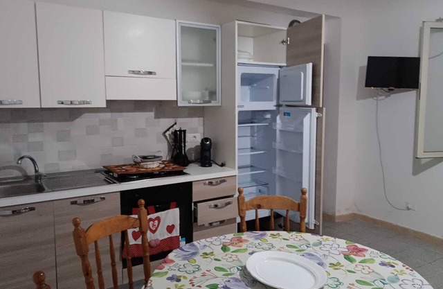 The house is located 100m from the sea complete with WiFi TV and air conditioning