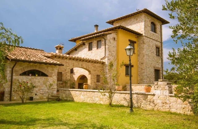 The House of Betta