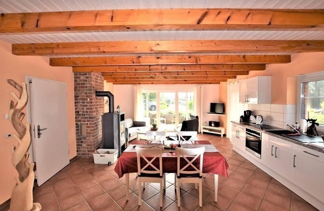 The house Ostseeliebe with 4 apartments is located in the new residential/holiday area Kra