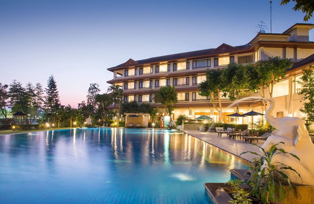 The Imperial River House Resort