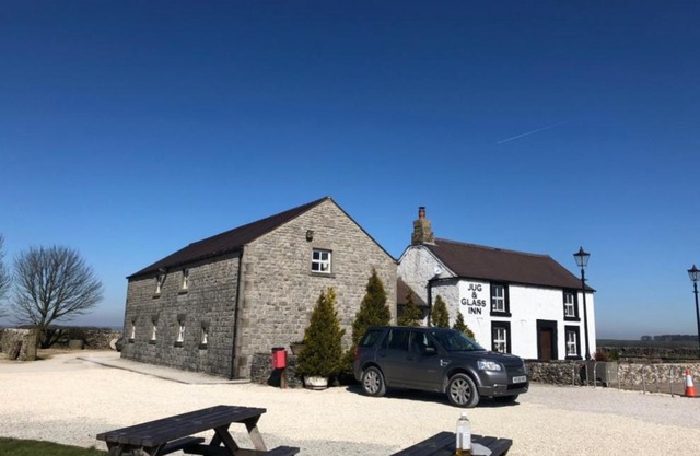The Jug & Glass Inn